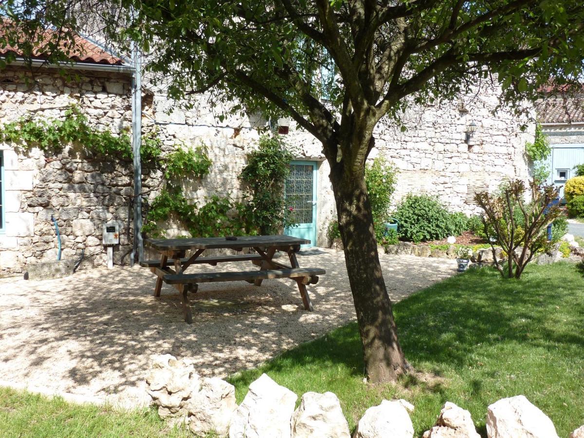 Chez Beatrice Et Gerard Bed & Breakfast Saint-Leon-d'Issigeac Eksteriør bilde